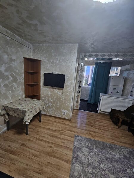 Drumul Taberei, Plaza Romania,