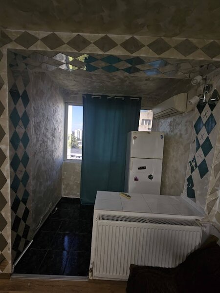 Drumul Taberei, Plaza Romania,