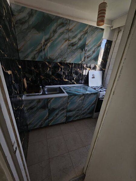 Drumul Taberei, Plaza Romania,